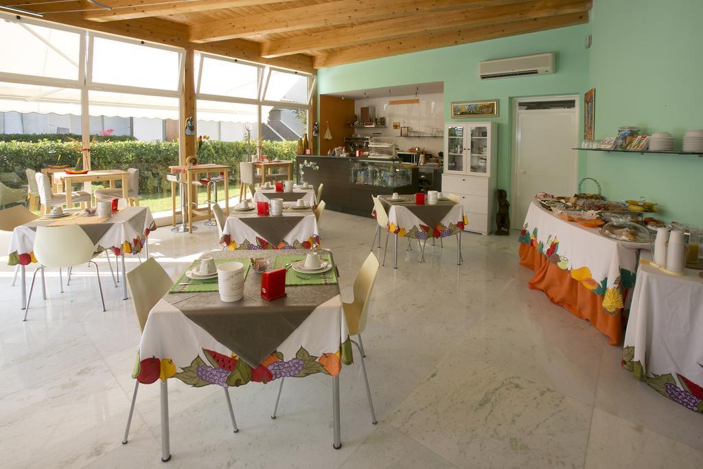 Hotel Vila Bahia Нумана Экстерьер фото